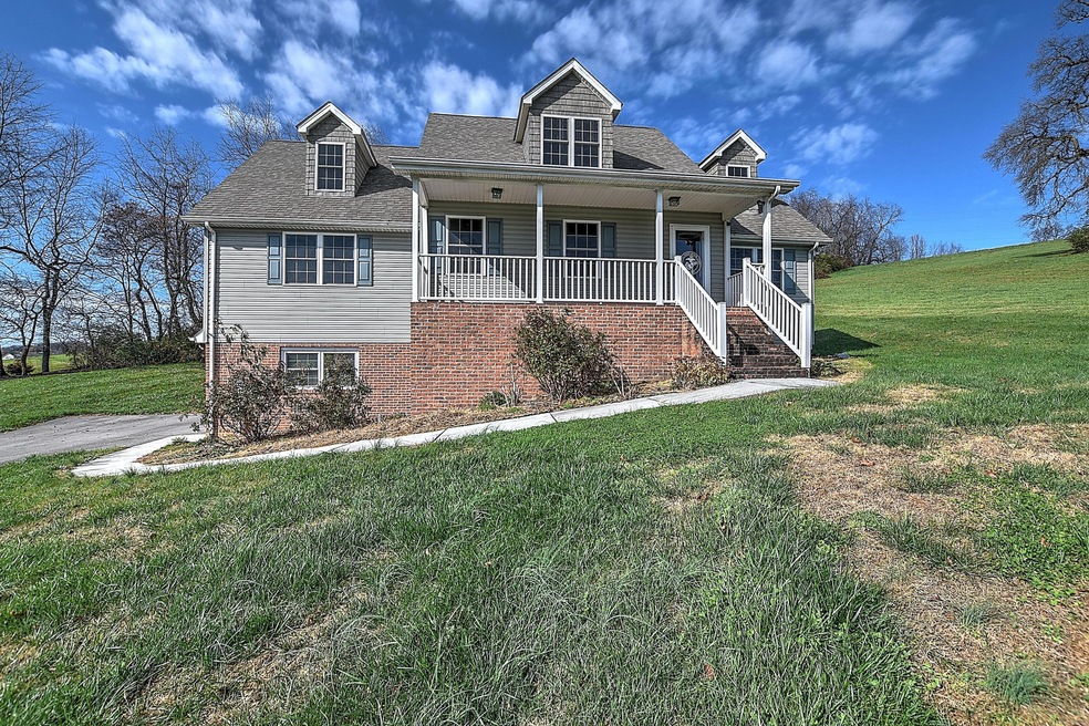 18256 Fortunes Way-3 (1)