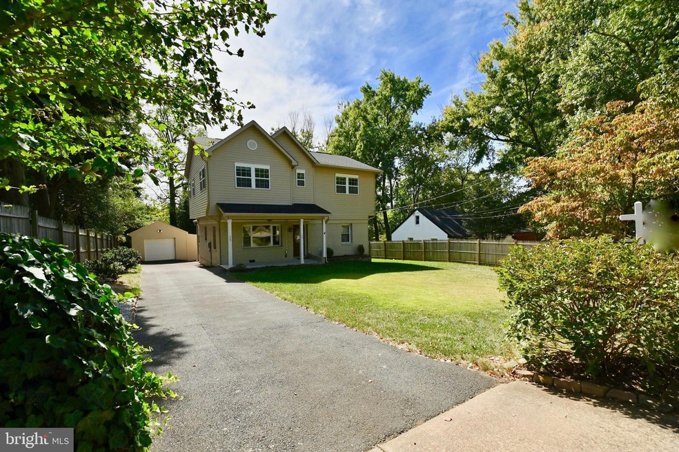 3423 Spring Dr, Alexandria, VA 22306 - photo 1