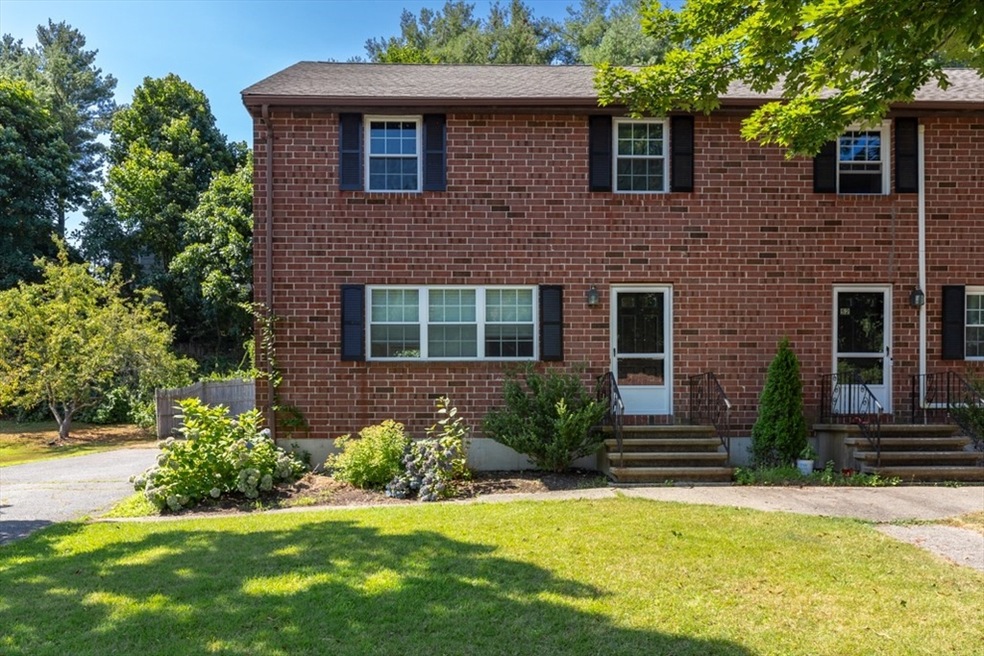 50 Charles Rd unit TH, Winchester, MA 01890 - photo 1