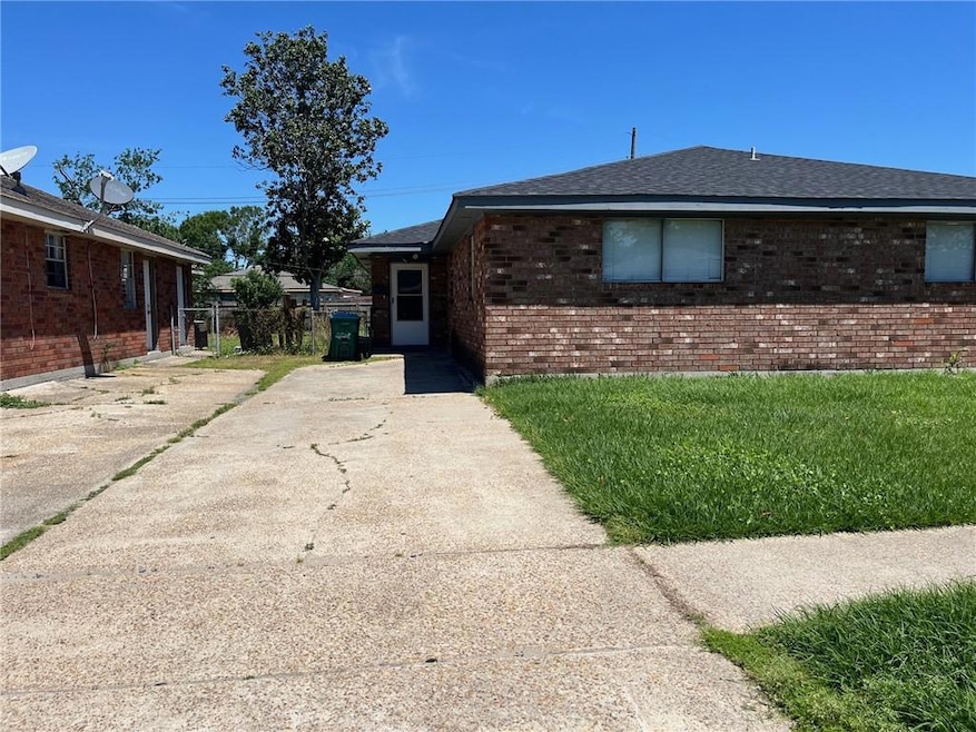 228 Duke Dr, Kenner, LA 70065 - photo 1