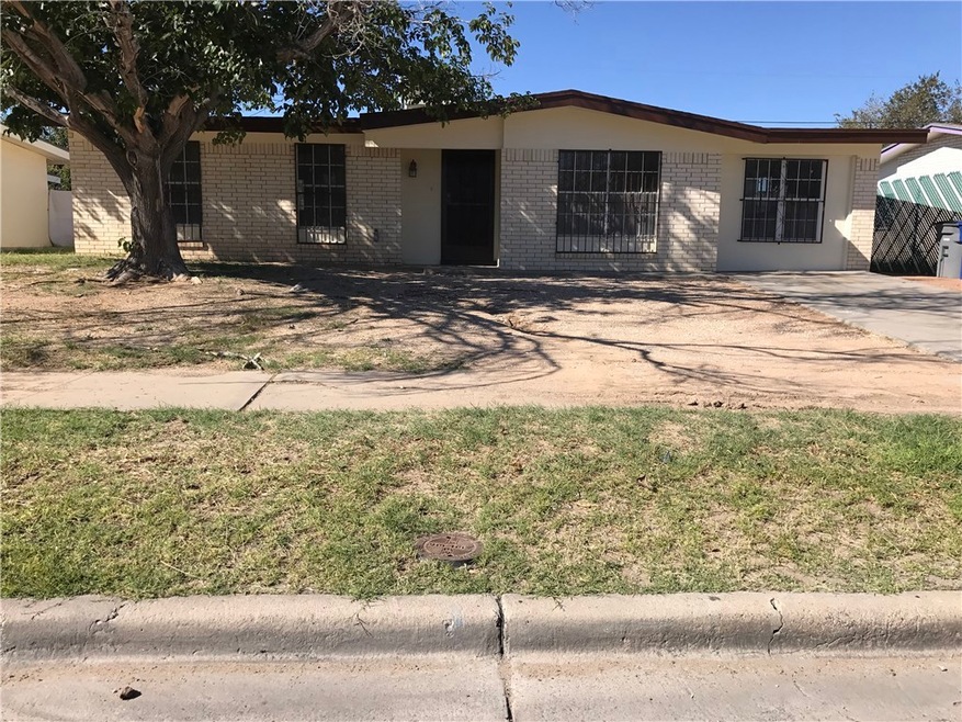 2101 Octubre Dr, El Paso, TX 79935 - photo 1