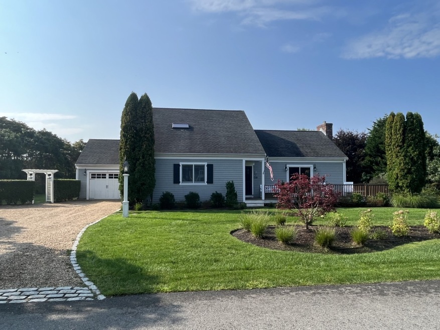 31 Pulpit Ln, Edgartown, MA 02539 - photo 1