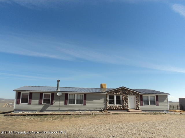 120 Linda Vista Rd, Craig, CO 81625 - photo 1