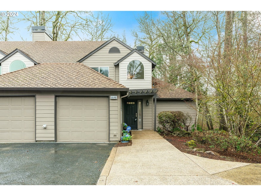 3942 Carman Dr unit 3942, Lake Oswego, OR 97035 - photo 1
