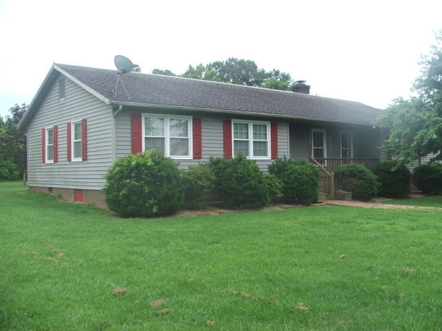 1358 Gigg Rd, Dundas, VA 23938 - photo 1