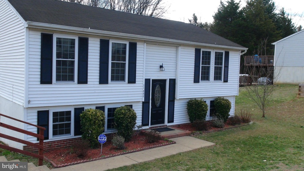 11005 Huntington Woods Cir, Fredericksburg, VA 22407 - photo 1
