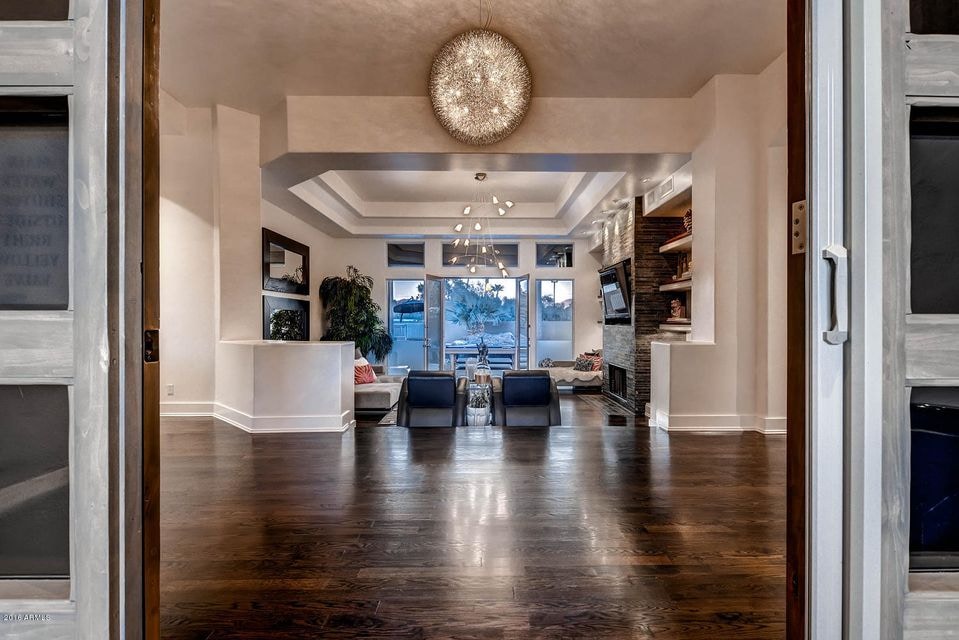 Scottsdale-large-001-1-Foyer-1500x1000-7