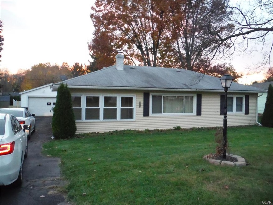 3410 Cambridge Cir, Allentown, PA 18104 - photo 1