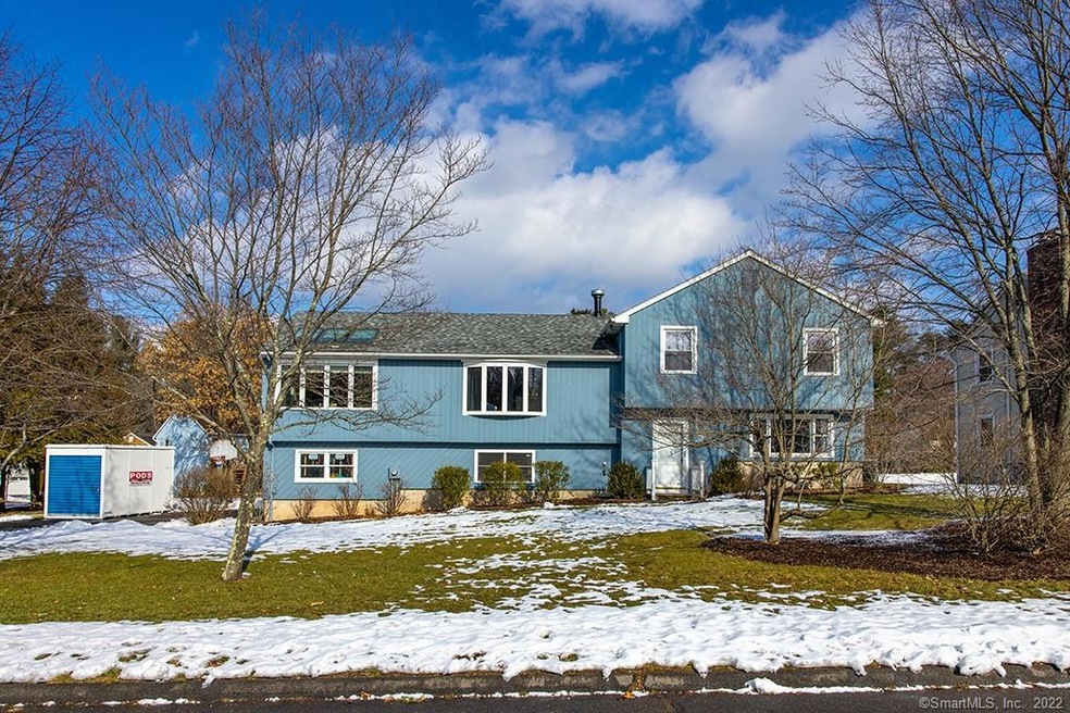 96 Lake Garda Dr, Unionville, CT 06085 - photo 1