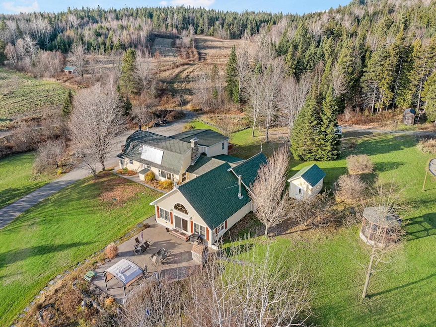 85 Angels Rd, Colebrook, NH 03576 - photo 1