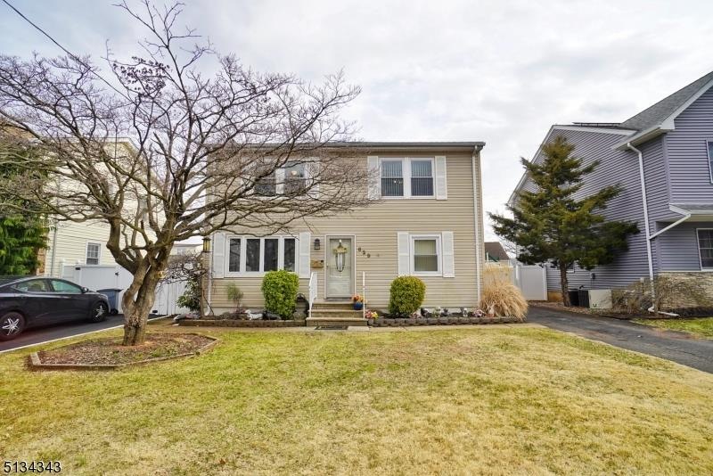 Sold $530,000 • Co-Listing Agent