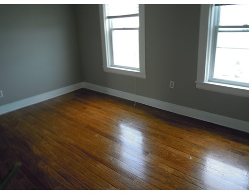 80 Station St unit 2, Quincy, MA 02169 - photo 1