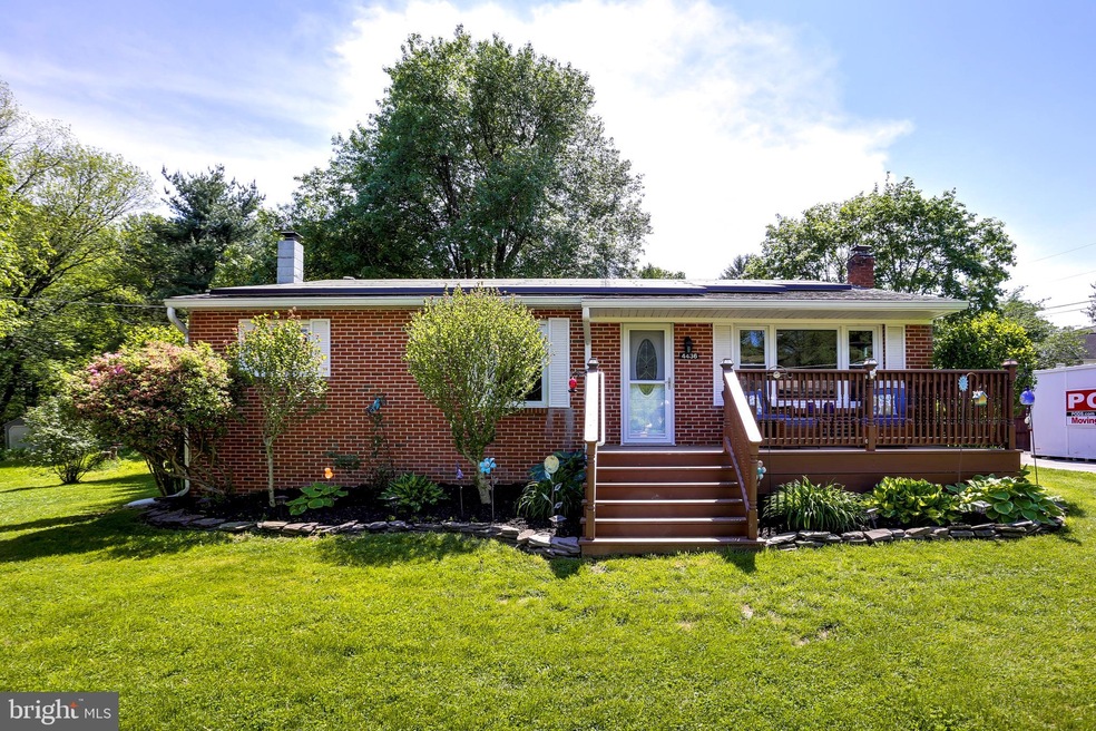 4436 Bartholow Rd, Sykesville, MD 21784 - photo 1