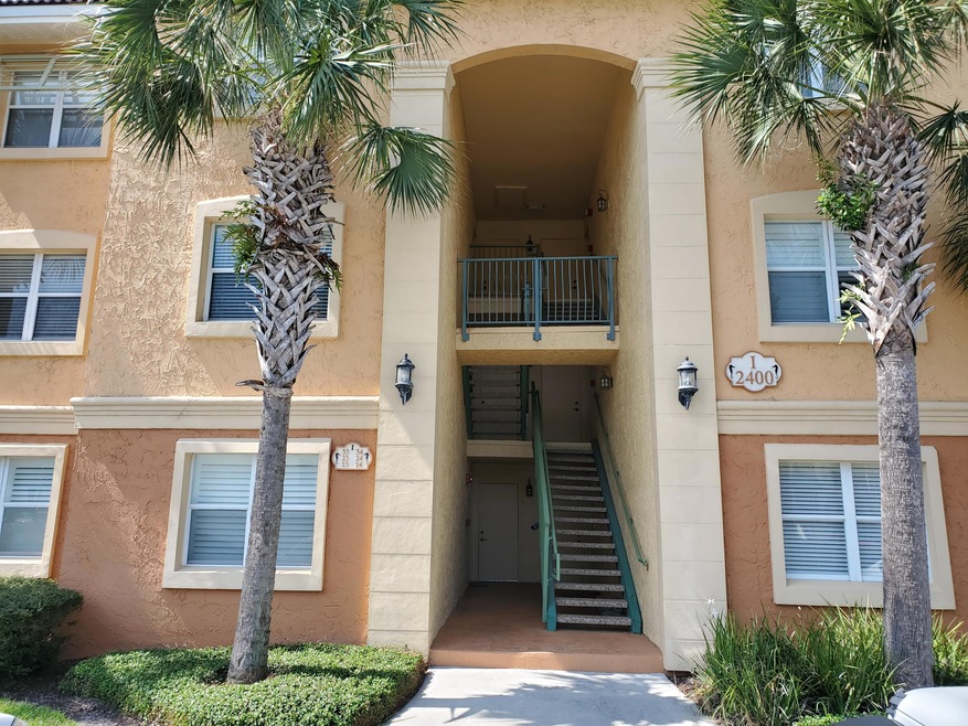 2400 1st St S unit I13, Jacksonville Beach, FL 32250 - photo 1