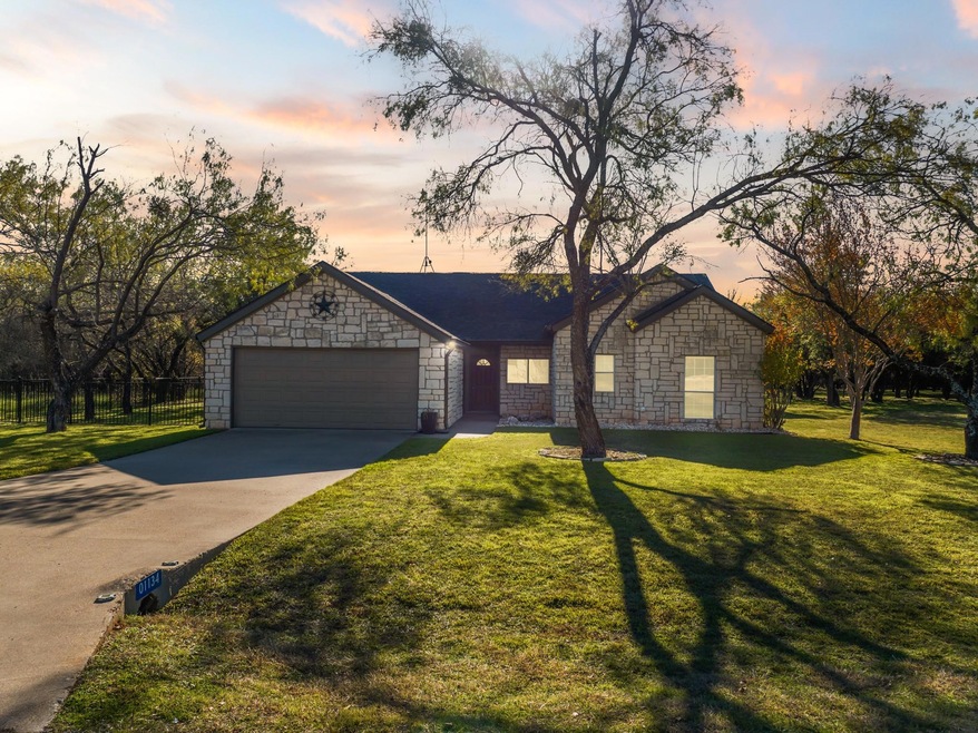 1134 Millcreek Trail, Whitney, TX 76692 - photo 1