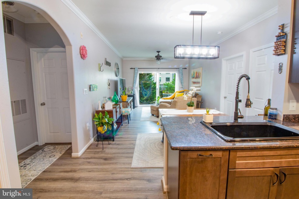 12945 Centre Park Cir unit 214, Herndon, VA 20171 - photo 1