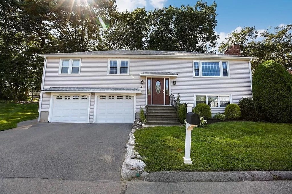 15 Larkspur Rd, Needham, MA 02492 - photo 1