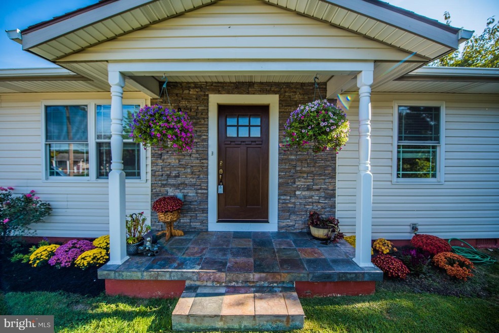 1652 Three Run Rd, Inwood, WV 25428 - photo 1