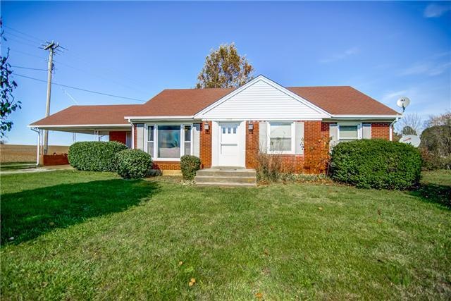 All brick home with Replacement windows and dimensional roof!