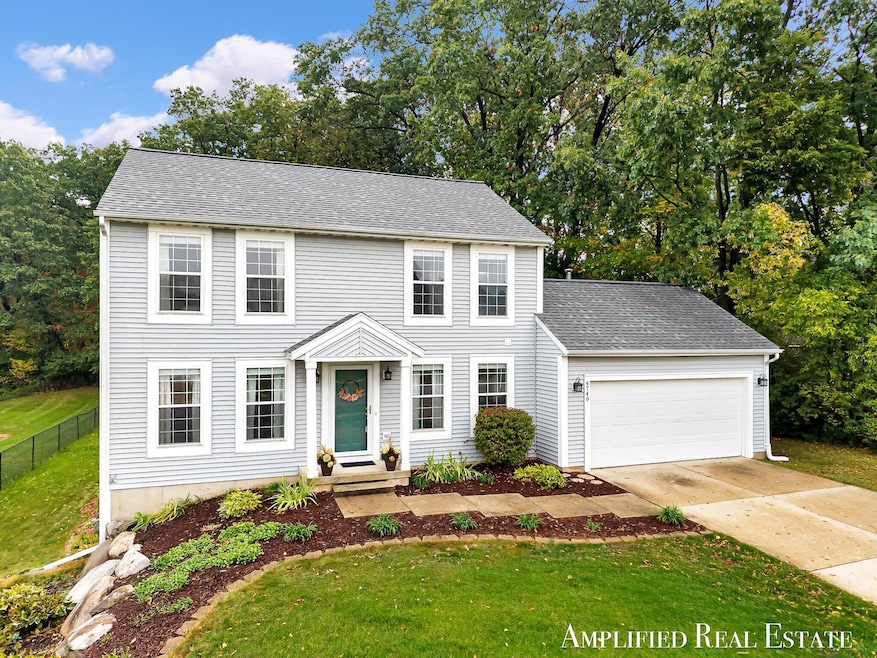 4740 Paramount Dr NE