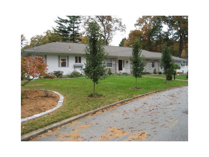 51 W Blue Ridge Rd, Cranston, RI 02920 - photo 1
