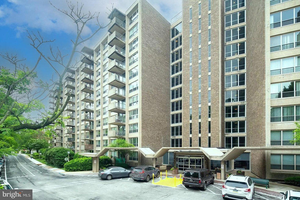 Green Hill Condominiums unit W-1001, Wynnewood, PA 19096 - photo 1