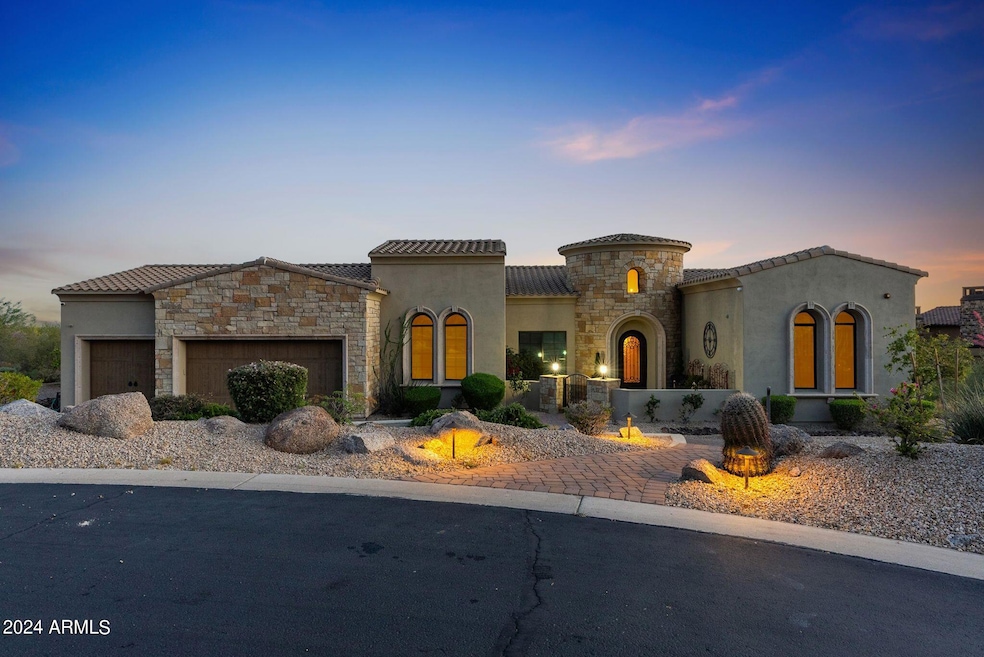 GORGEOUS CURB APPEAL