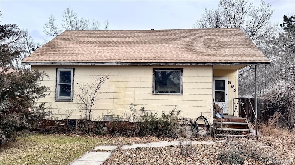 566 Bent Ave, Akron, CO 80720 - photo 1