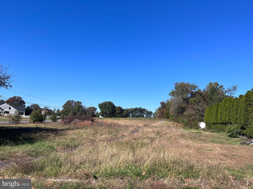 1615 Oldmans Creek Rd, Woolwich Township, NJ 08085 - photo 1