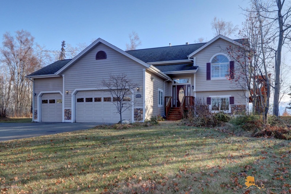 Welcome to 3583 E Serendipity Loop!