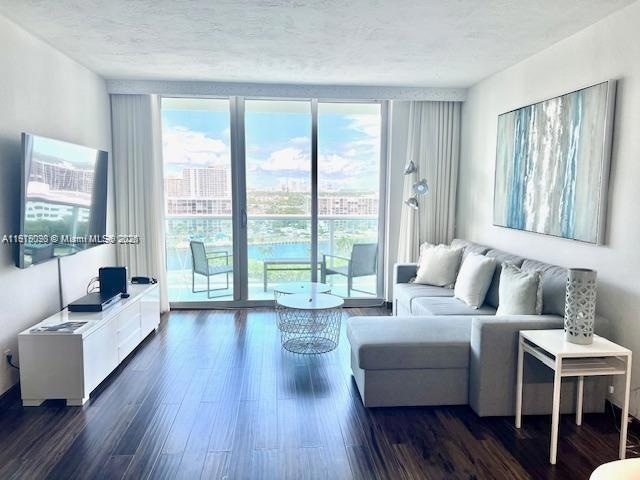 The Tides unit 15P, Hollywood, FL 33019 - photo 1