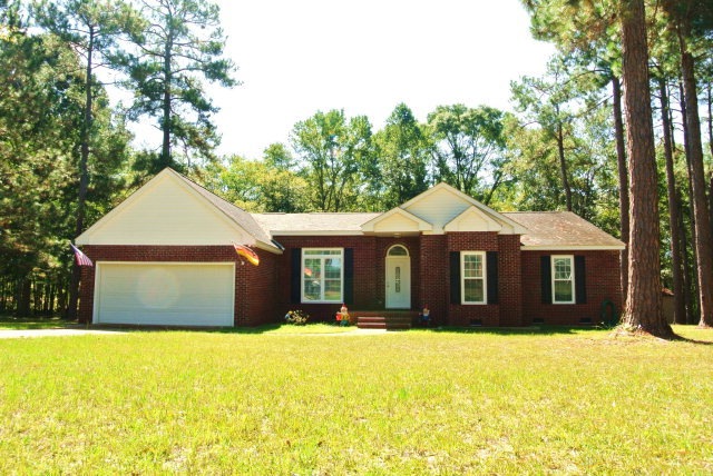 118 E Longleaf Dr, Sylvester, GA 31791 - photo 1