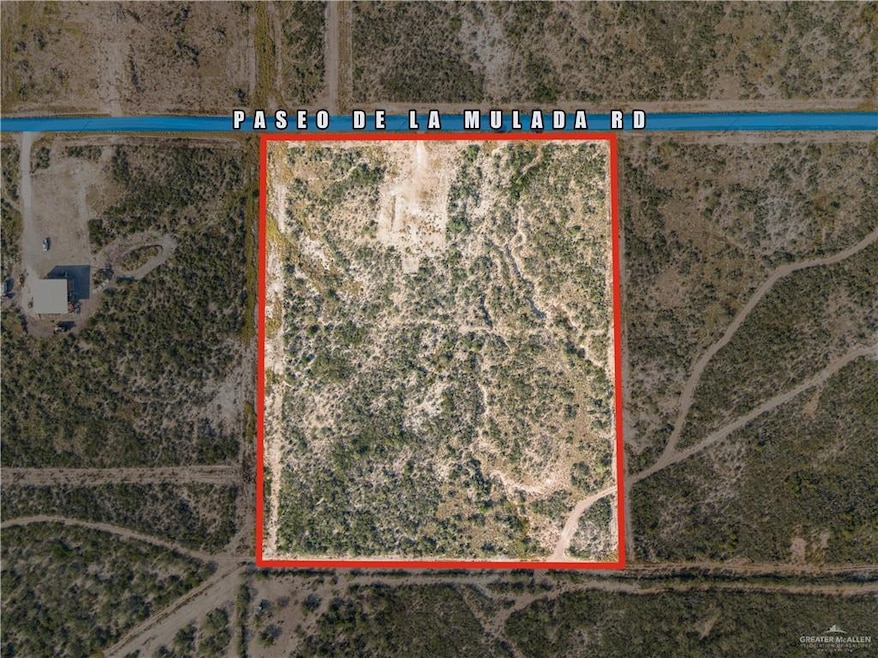 121 Paseo de La Mulada Rd, Rio Grande City, TX 78582 - photo 1