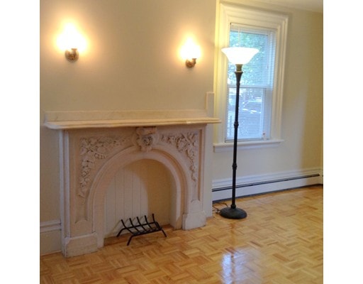541 E 5th St, Boston, MA 02127 - photo 1