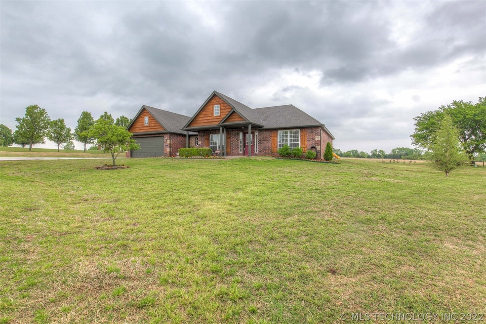 Exceptional home w/ 3 bedrooms, office c/b 4th bed