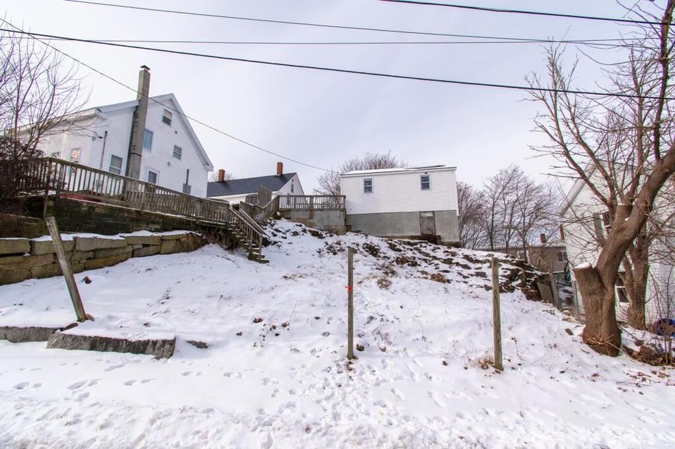 27 Summer St, Biddeford, ME 04005 - photo 1