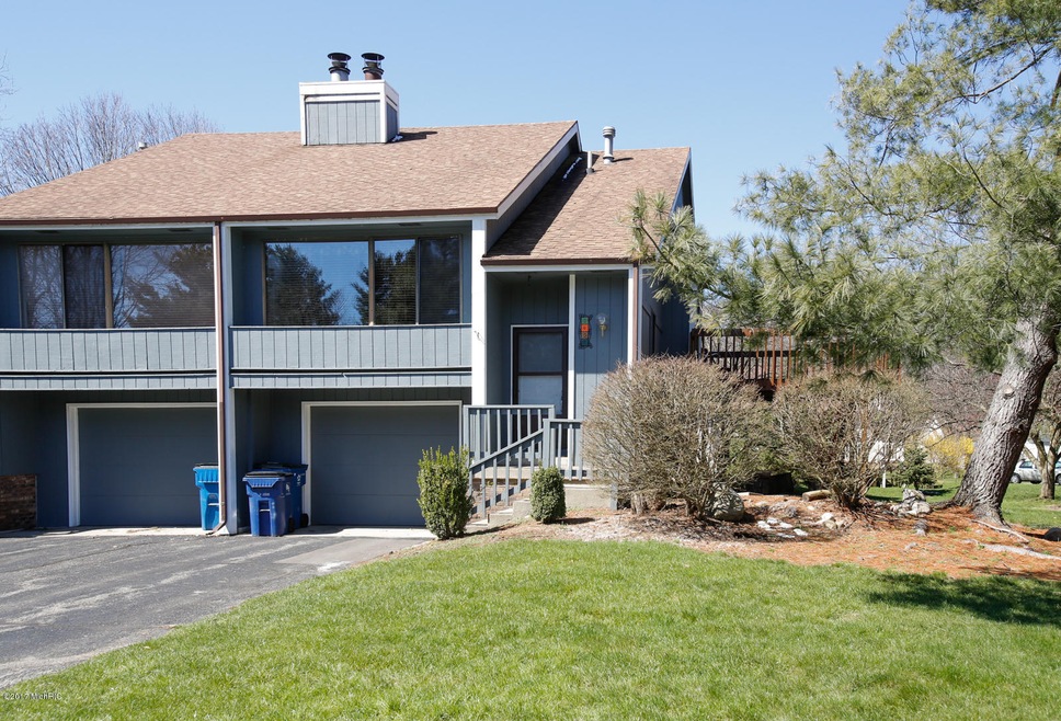 2402 fairgrove-101