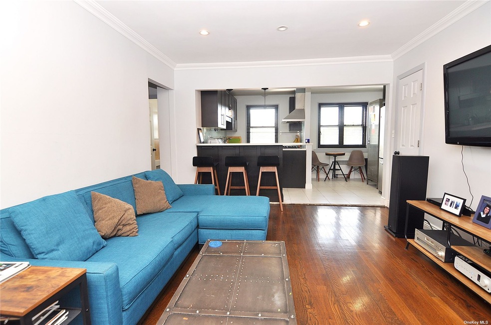 57-17 246th Crescent unit Lower, Little Neck, NY 11362 - photo 1