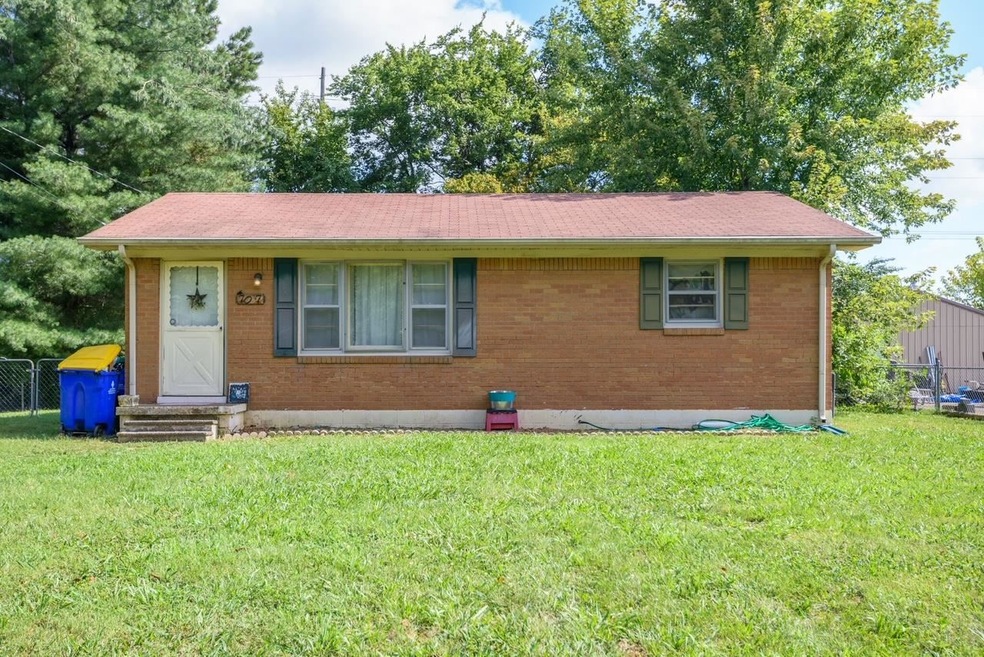 707 Rogers St, Franklin, KY 42134 - photo 1