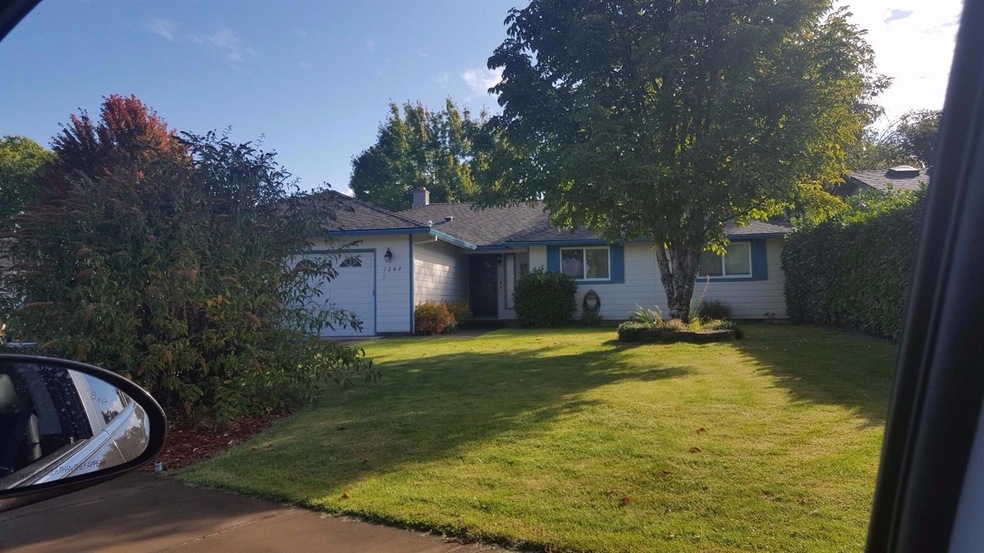 unlisted-address, Medford, OR 97504 - photo 1