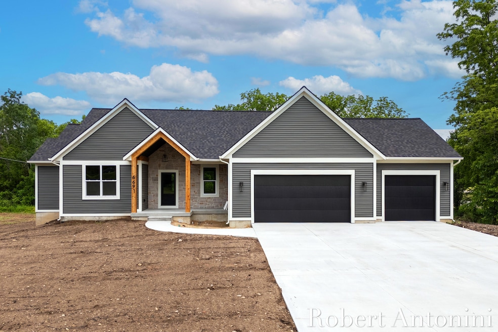 Welcome to 6691 Egan Ave