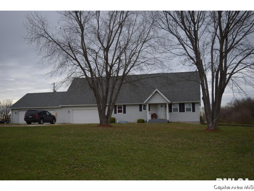 1240 Merritt Rd, Jacksonville, IL 62650 - photo 1