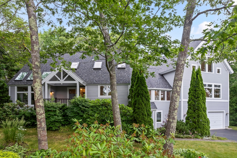 380 Flying Point Rd_0102