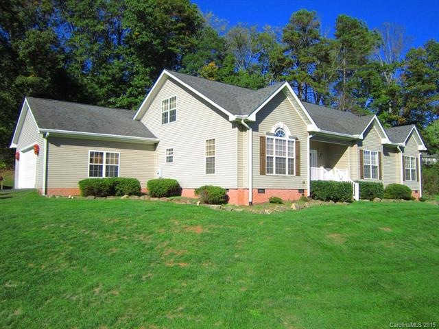 142 S Willow Brook Dr, Asheville, NC 28806 - photo 1