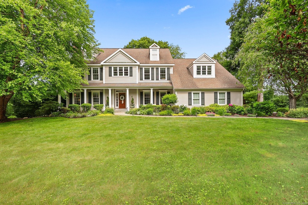 15 Belvedere Ct, Ridgefield, CT 06877 - photo 1