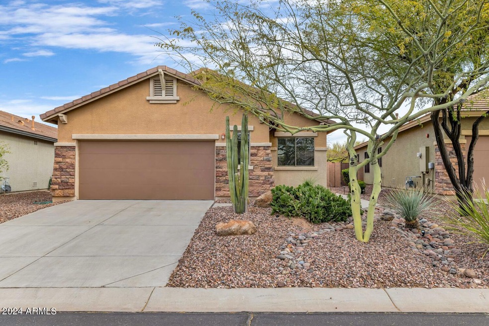 1634 W Owens Way-large-001-039-1634 W Ow