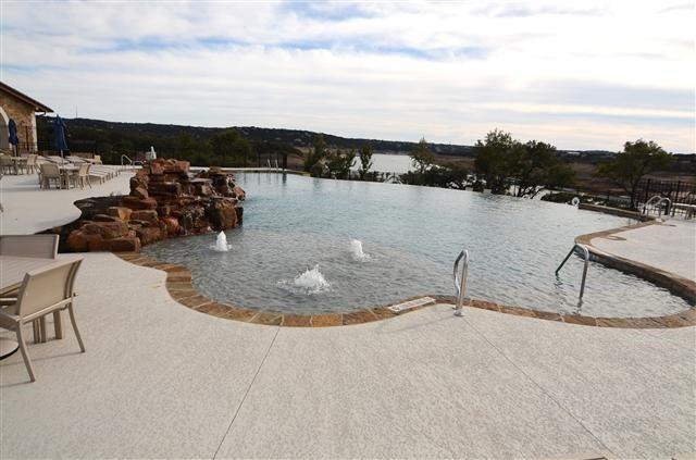 7521 Desert Needle Dr, Lago Vista, TX 78645 - photo 1