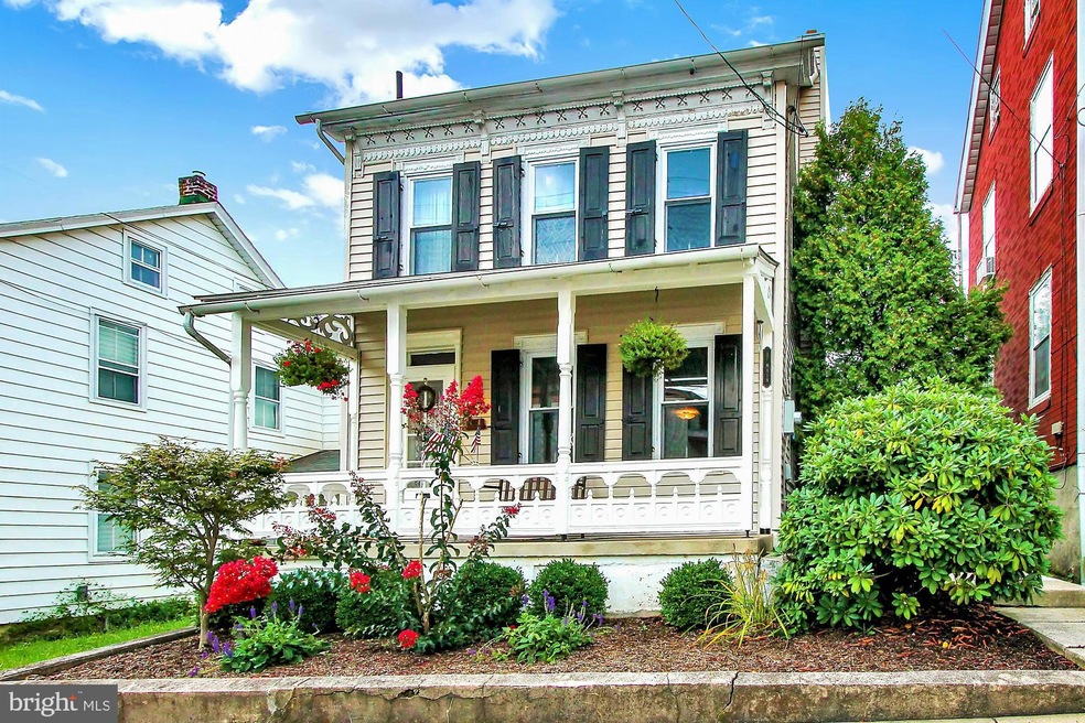 27 Main St, Mohnton, PA 19540 - photo 1