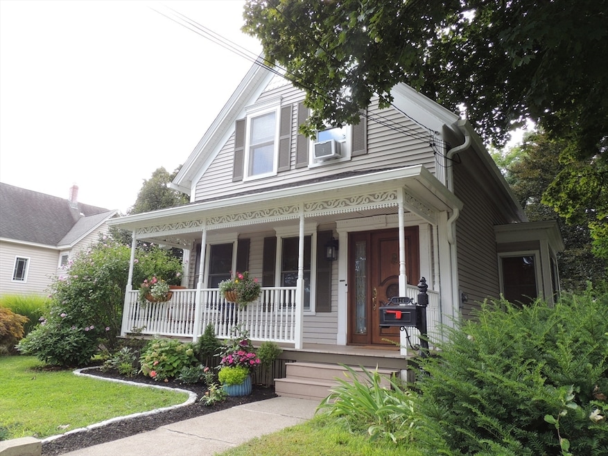 124 Coburn Ave, Worcester, MA 01604 - photo 1