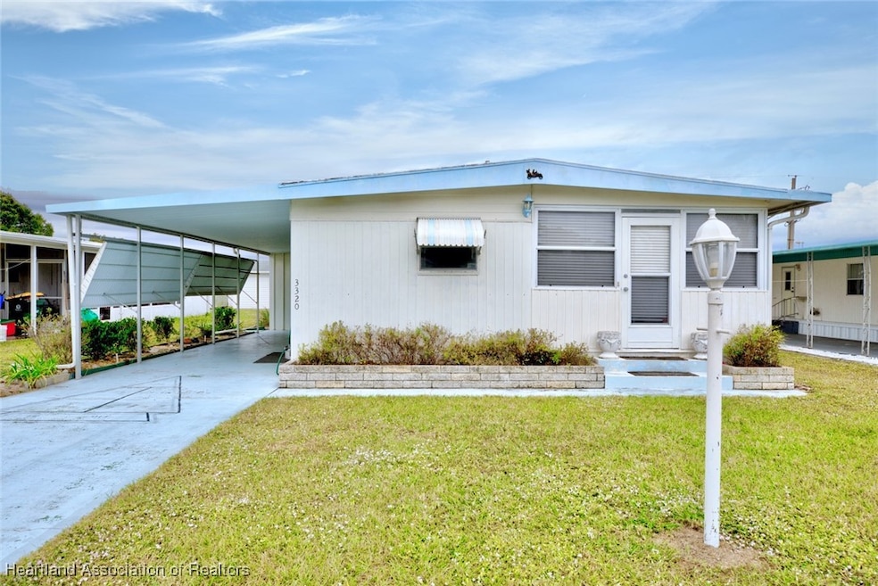 3320 Delaware Ave, Sebring, FL 33870 - photo 1